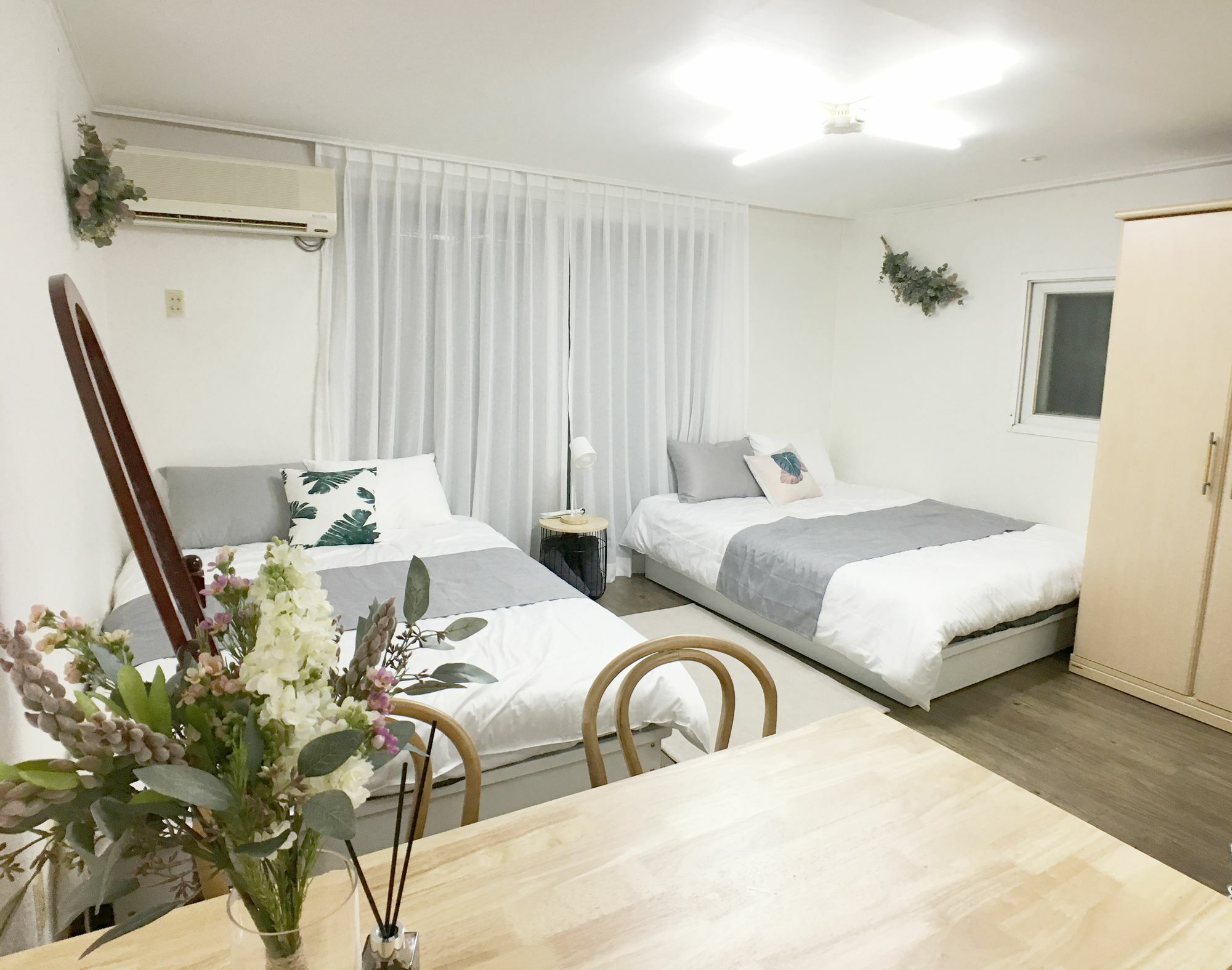Sunny House Hongik Snt 1Mins Apartment Сеул Екстериор снимка
