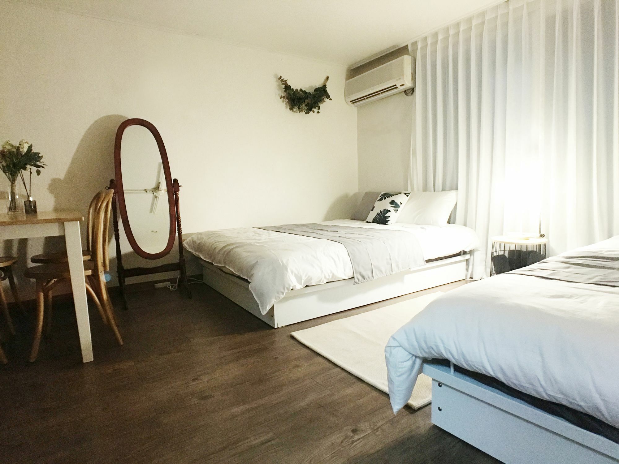 Sunny House Hongik Snt 1Mins Apartment Сеул Екстериор снимка